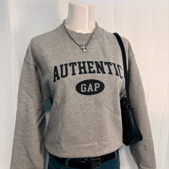 GAP Original Gray Sweatshirt - Picture 2 of 5